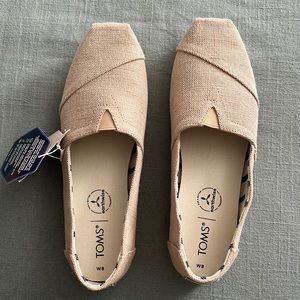Womens Canvas Toms